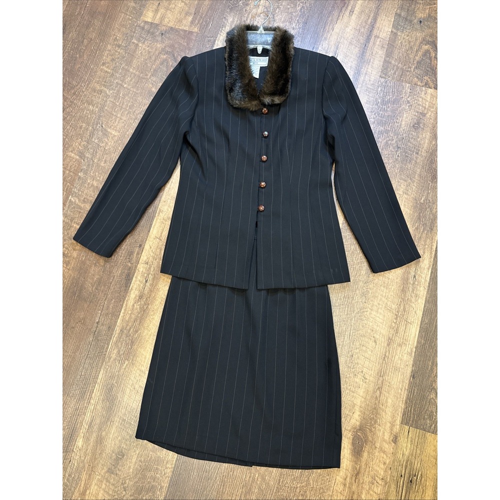 Jessica Howard 2 PC Faux Fur‎ Collar Skirt Suit Womens 6 Black Vintage Classic